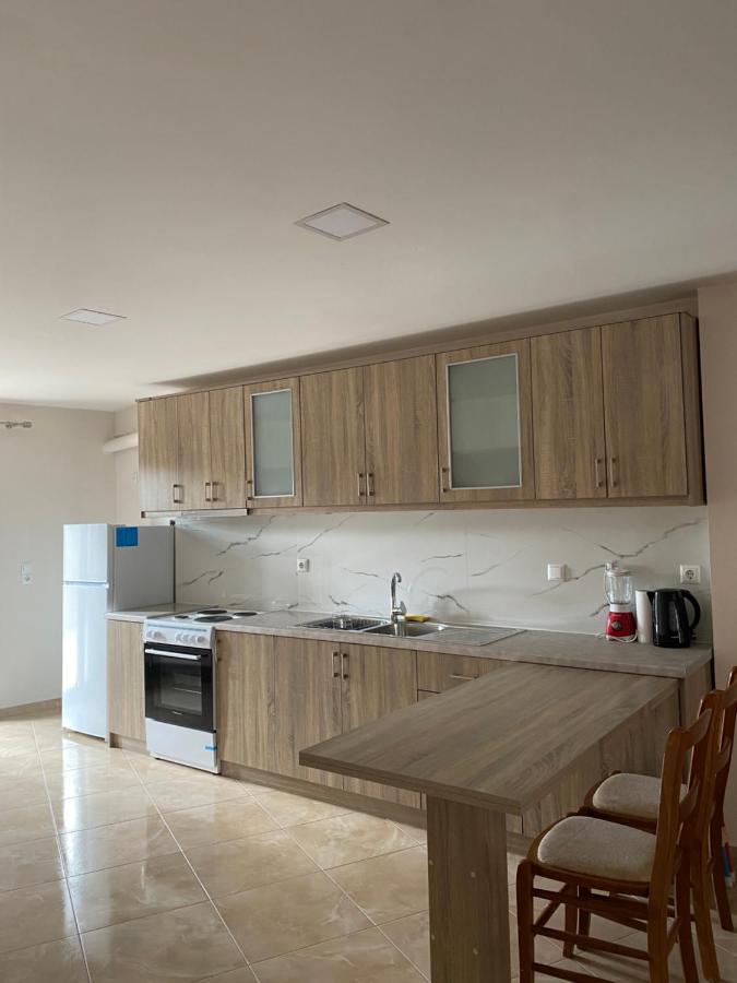Αρτέμιδα Plus Karpenisi Apartment Eksteriør bilde